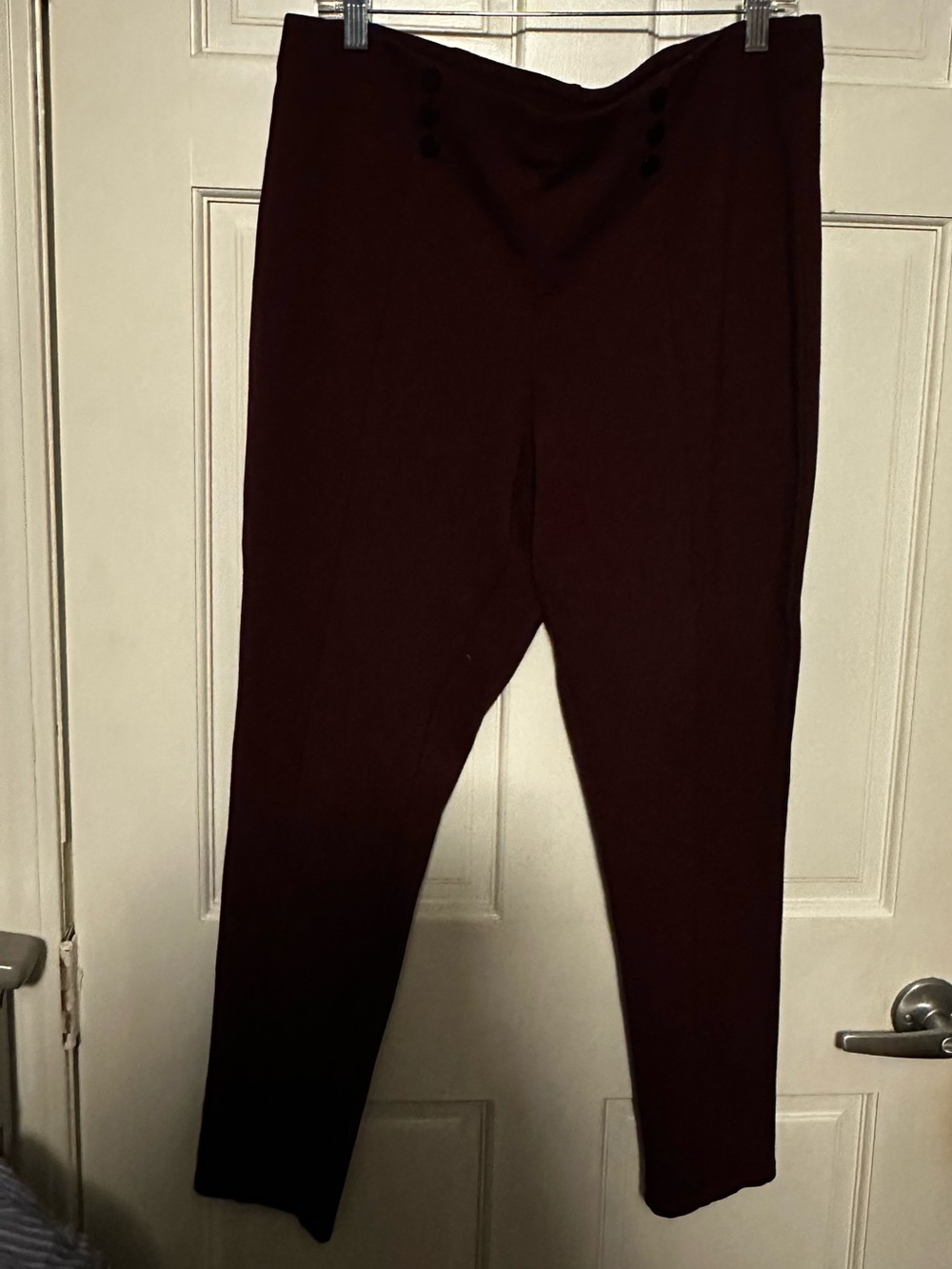 Women's Skinny Ponte Pants in Wine